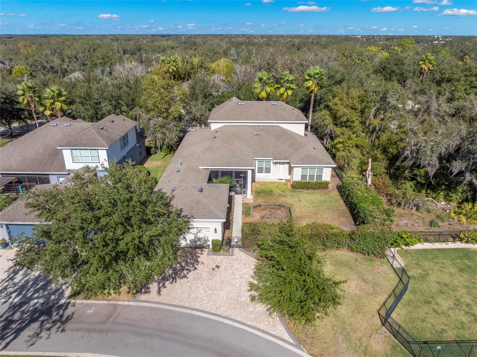 FISHHAWK RANCH TOWNCENTER PHAS - Residential