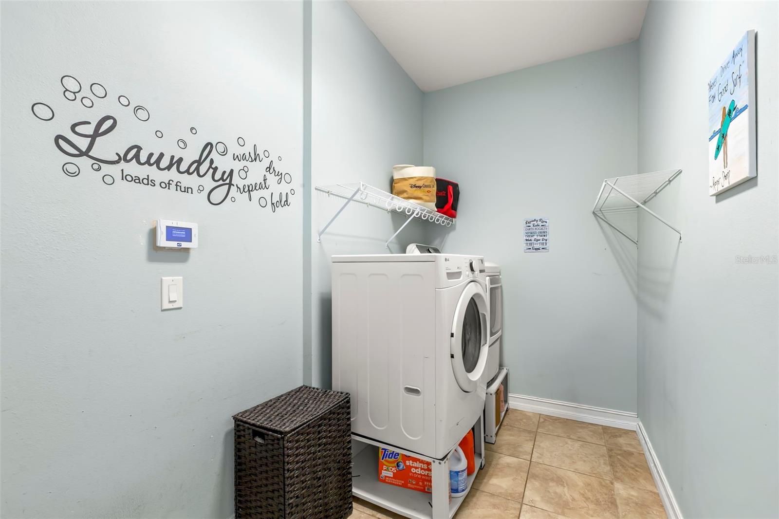 FISHHAWK RANCH TOWNCENTER PHAS - Residential