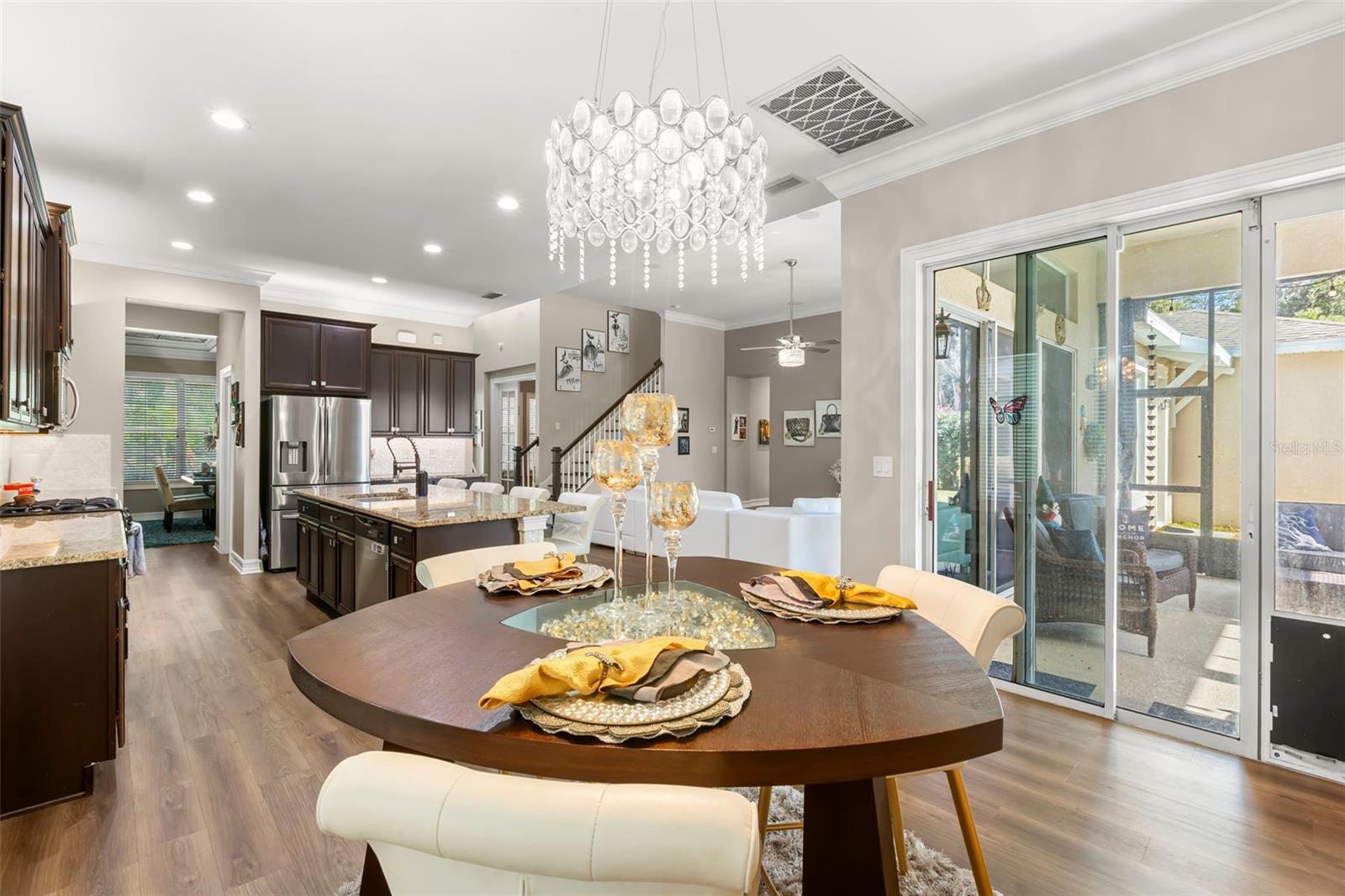 FISHHAWK RANCH TOWNCENTER PHAS - Residential