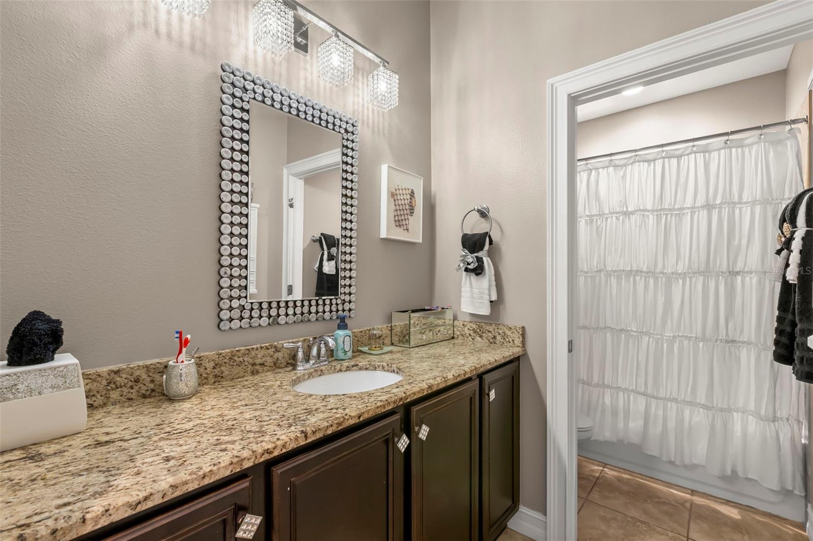 FISHHAWK RANCH TOWNCENTER PHAS - Residential