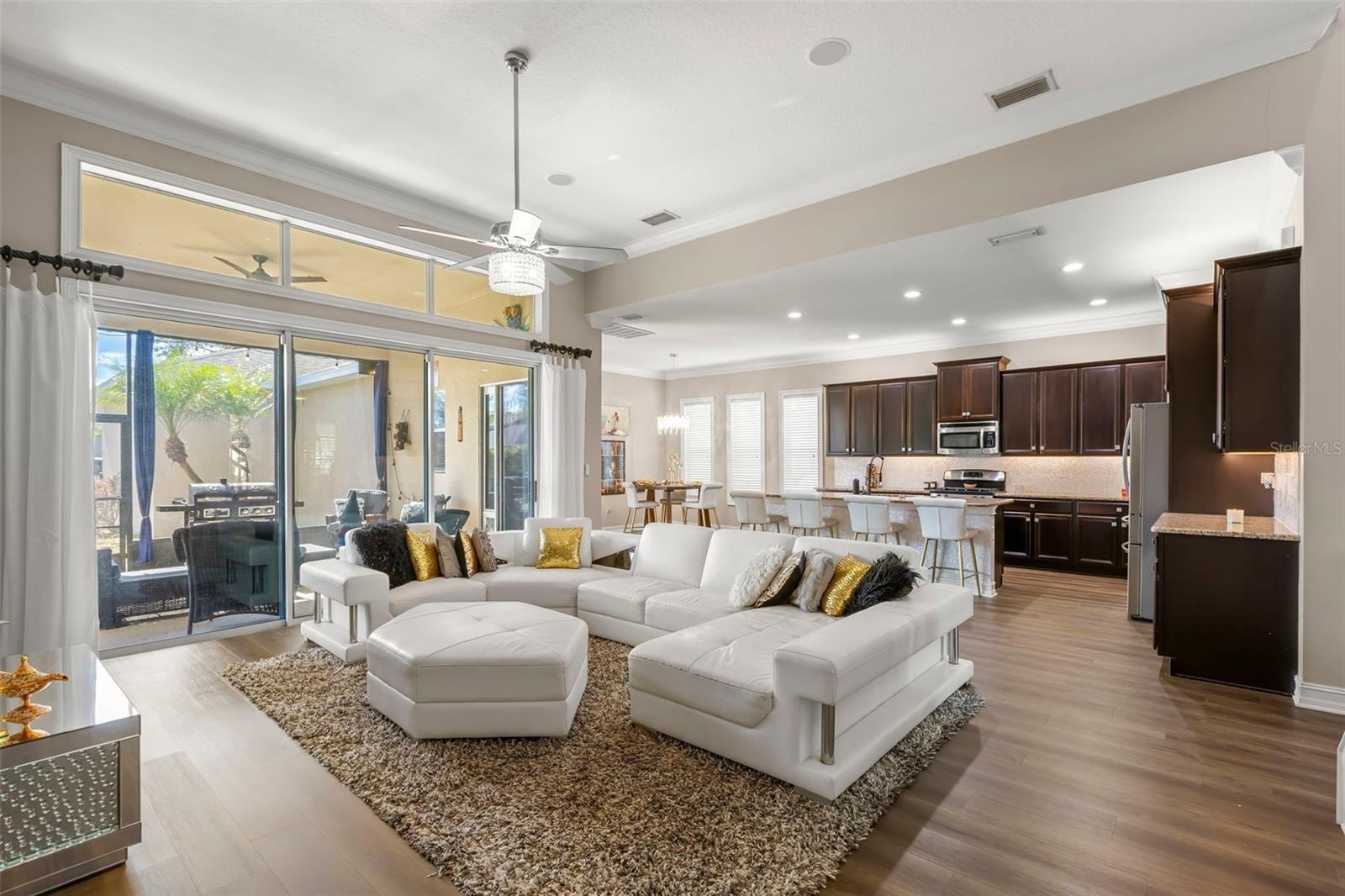 FISHHAWK RANCH TOWNCENTER PHAS - Residential