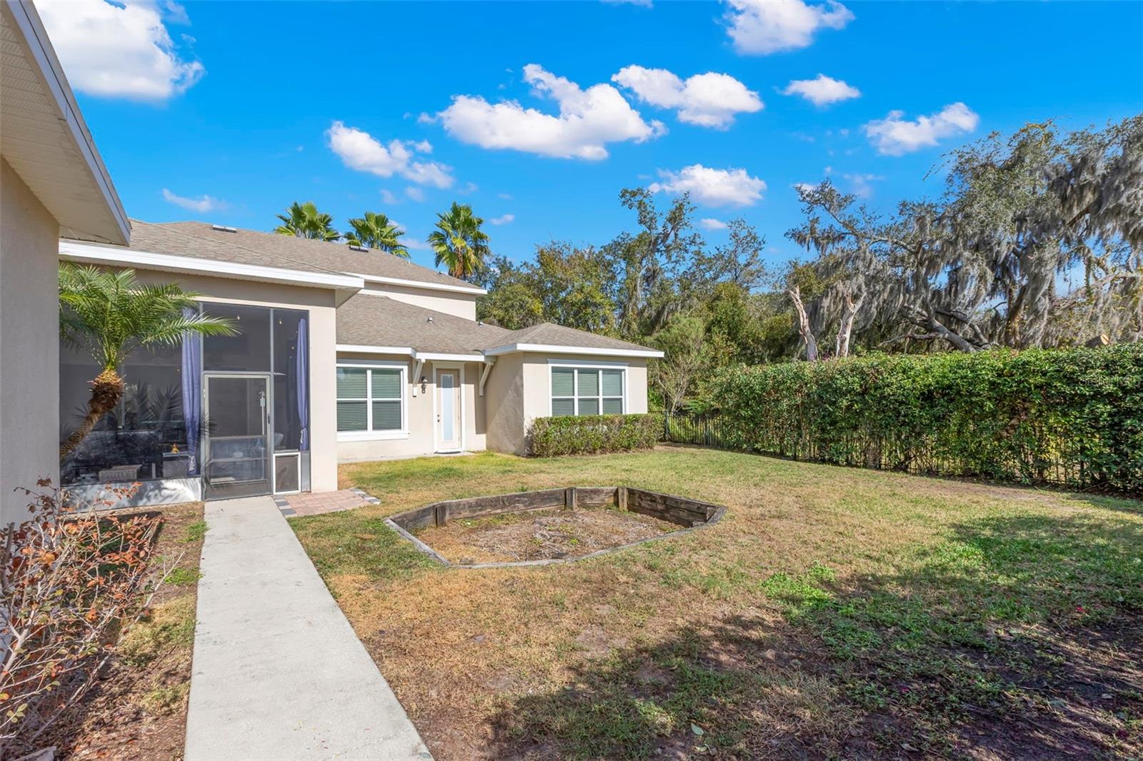 FISHHAWK RANCH TOWNCENTER PHAS - Residential