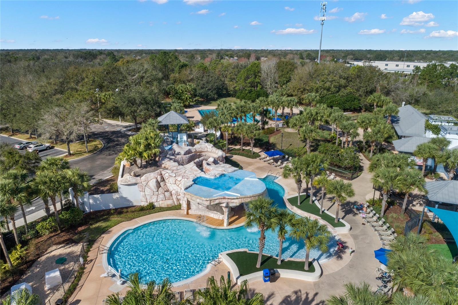 FISHHAWK RANCH TOWNCENTER PHAS - Residential