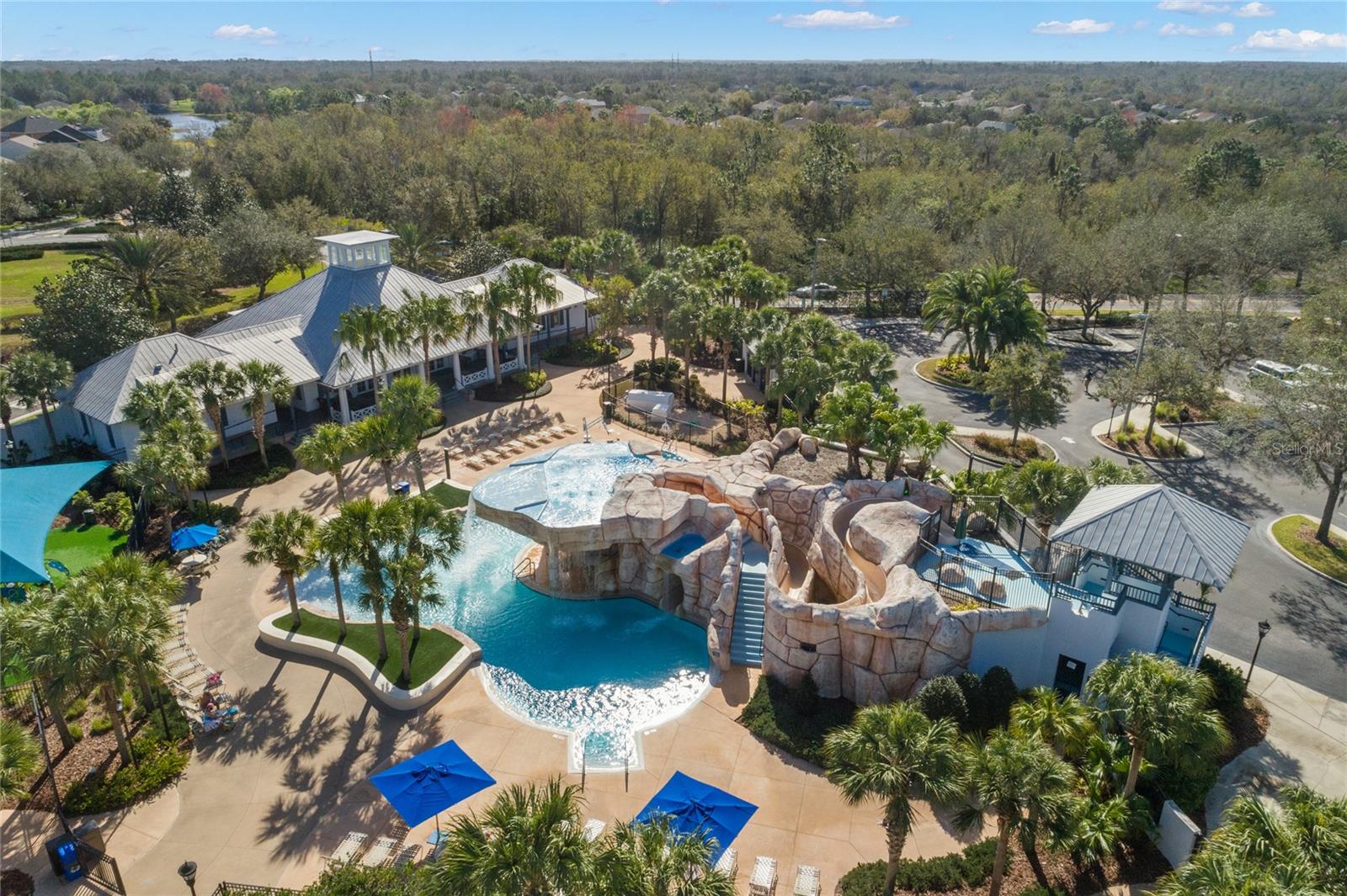 FISHHAWK RANCH TOWNCENTER PHAS - Residential