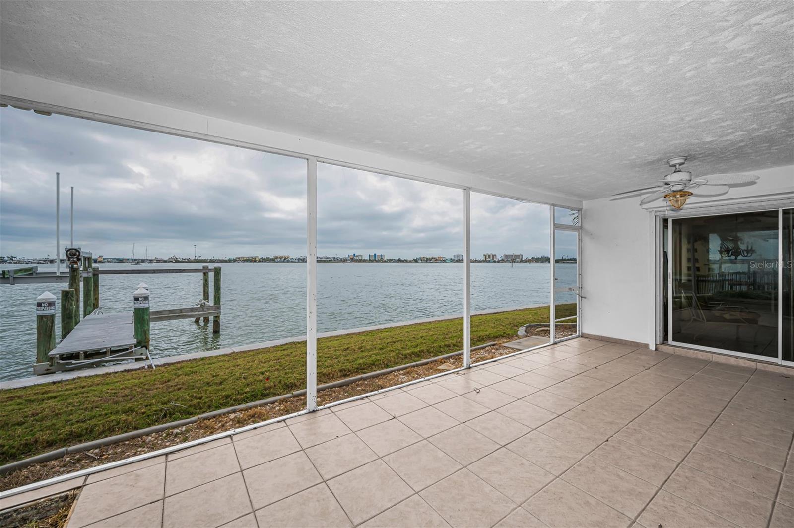 RIDGEWOOD RIVIERA - Residential