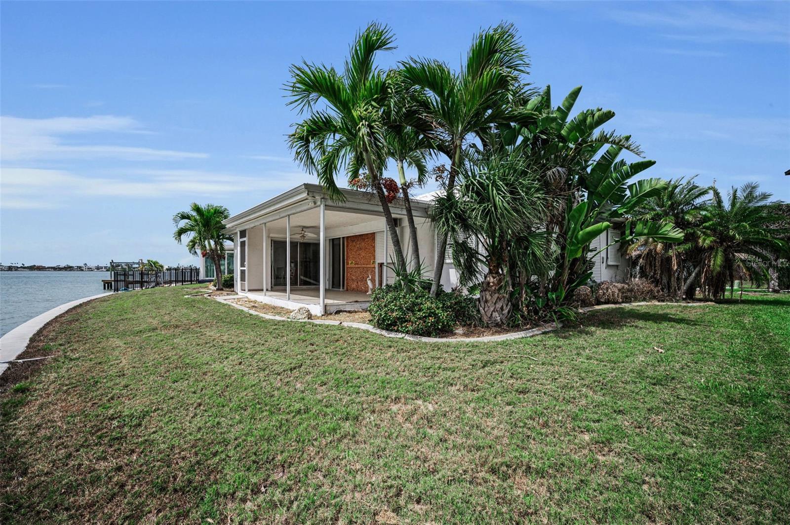 RIDGEWOOD RIVIERA - Residential