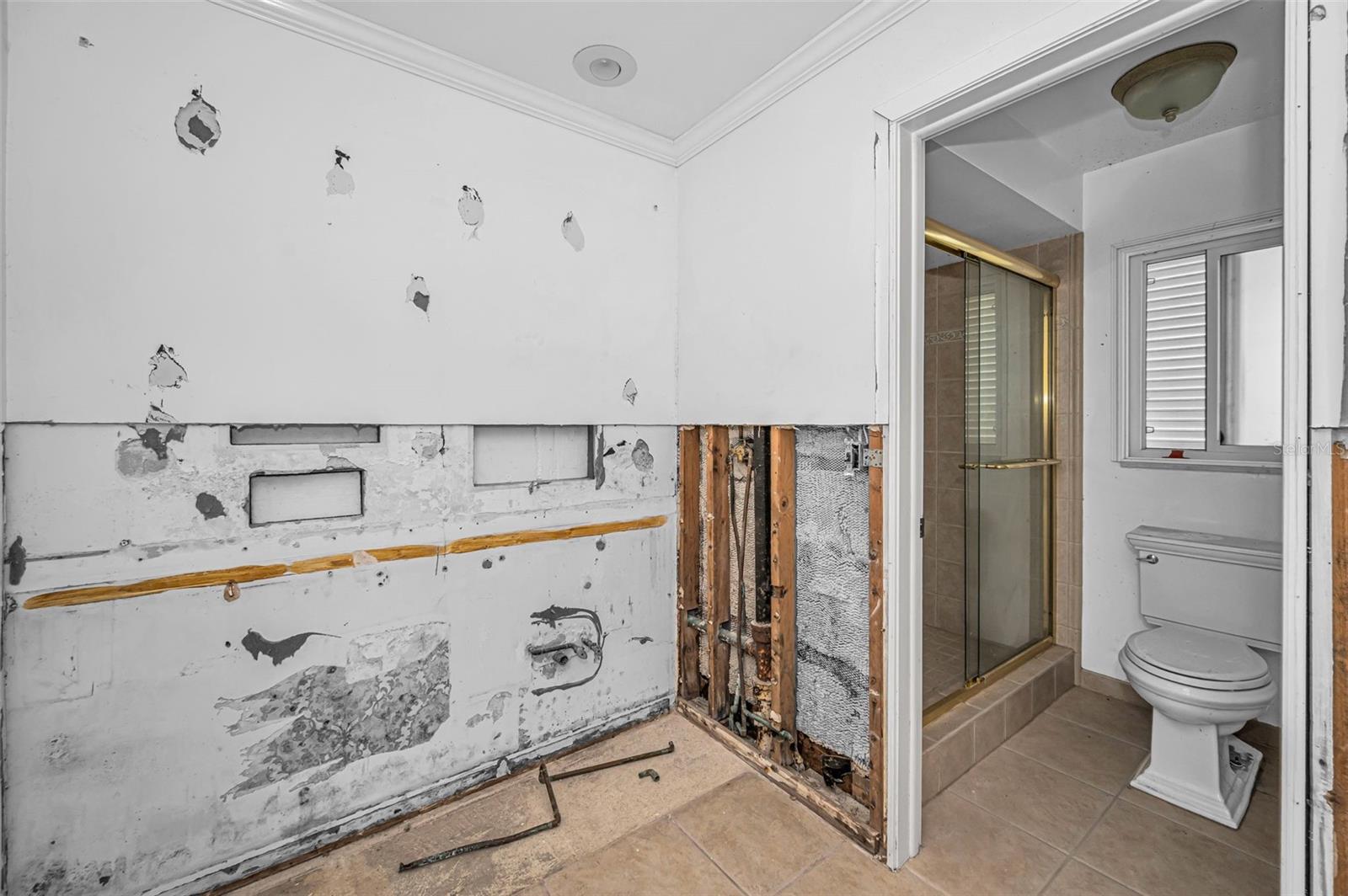 RIDGEWOOD RIVIERA - Residential