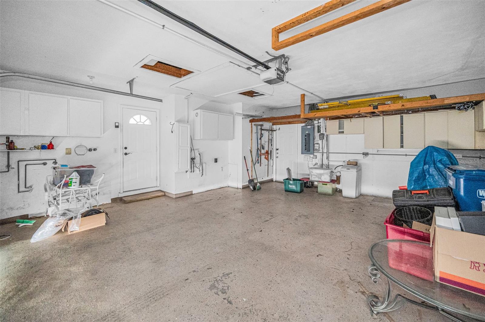 RIDGEWOOD RIVIERA - Residential