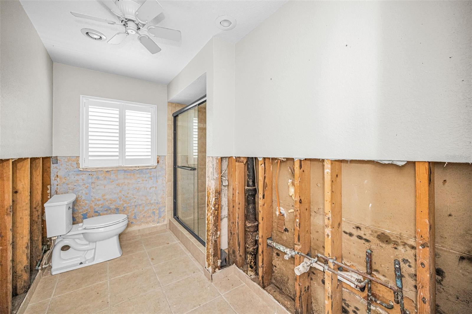 RIDGEWOOD RIVIERA - Residential