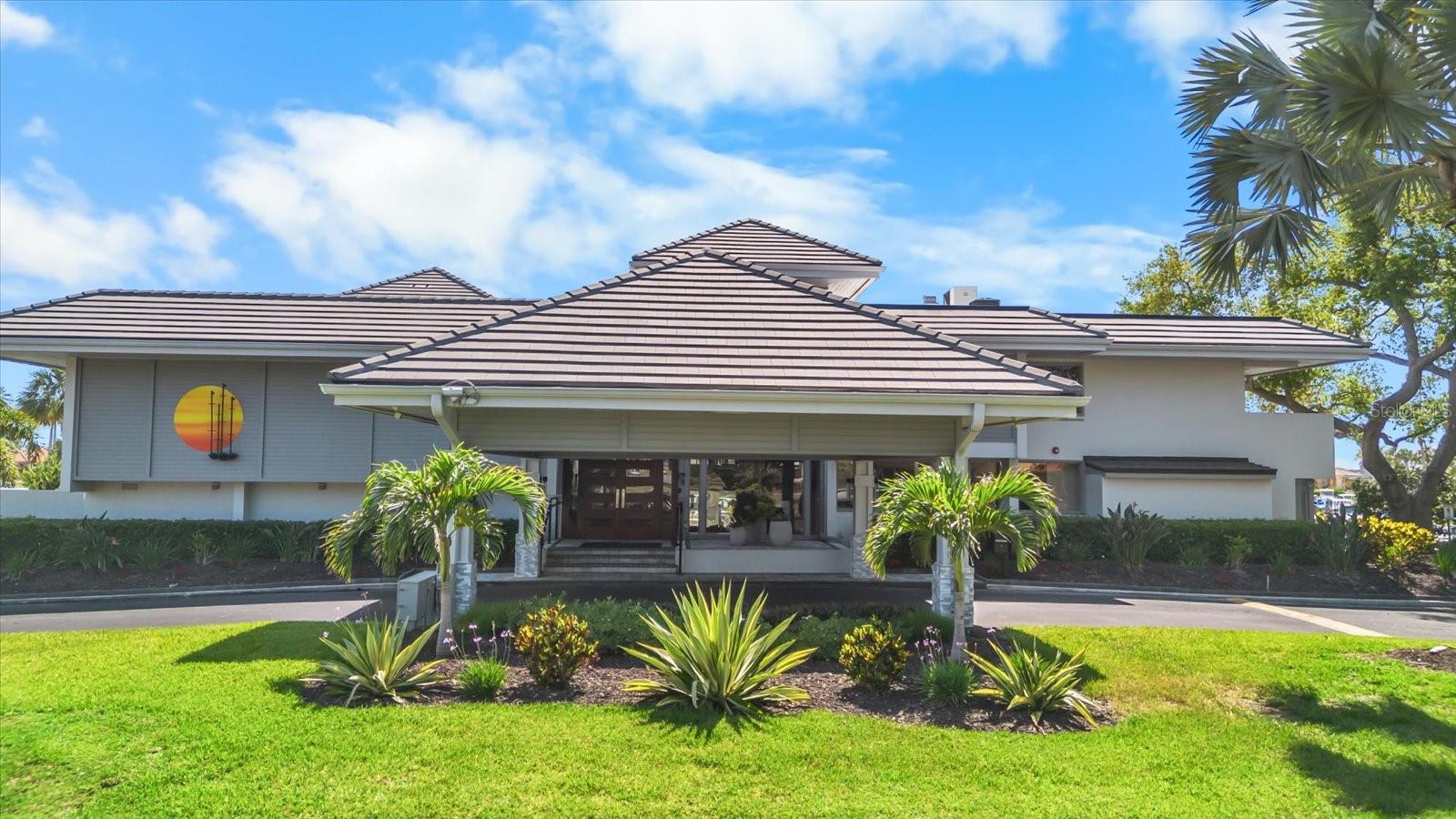 SOUTHBAY YACHT & RACQUET CLUB - Residential