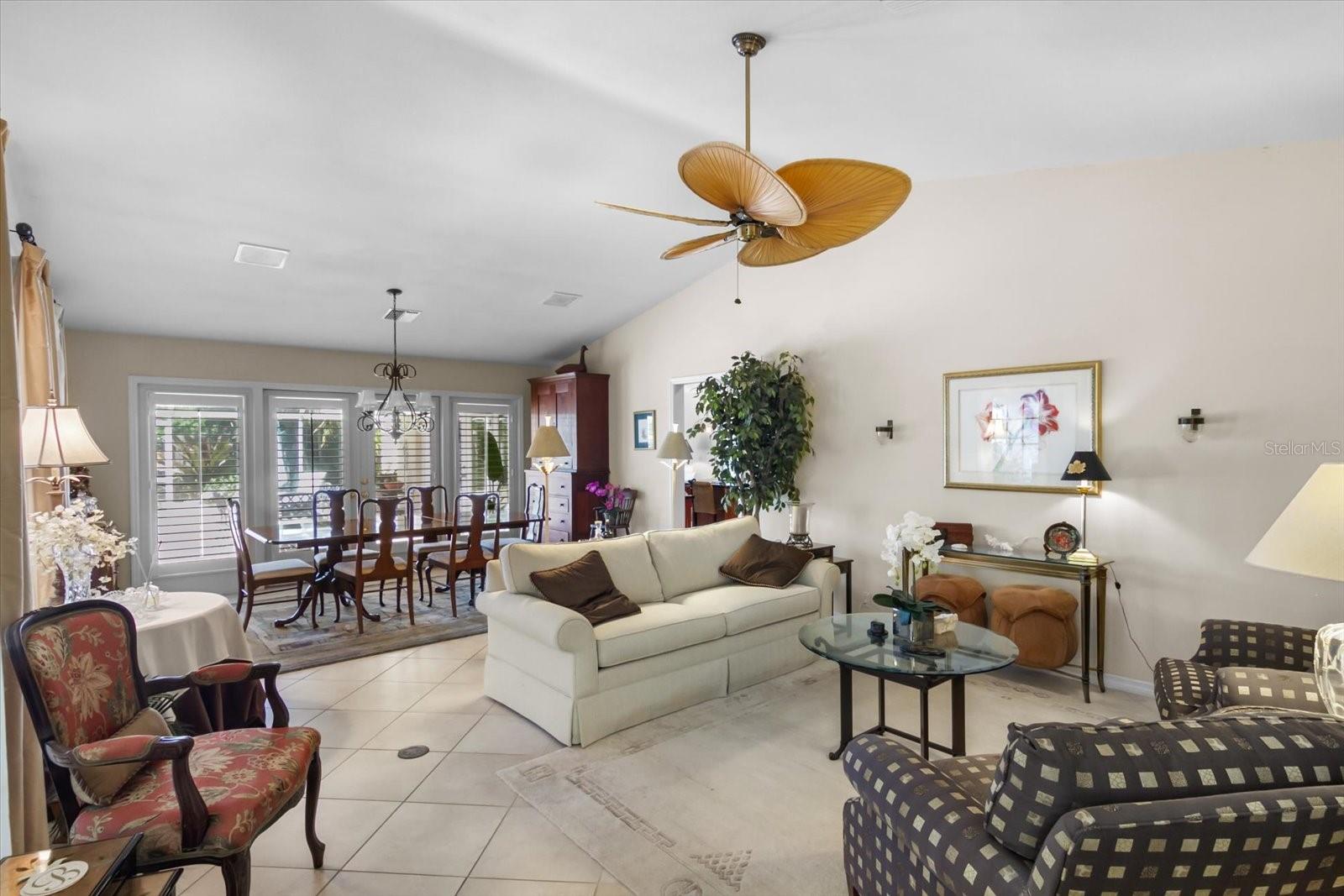 SOUTHBAY YACHT & RACQUET CLUB - Residential