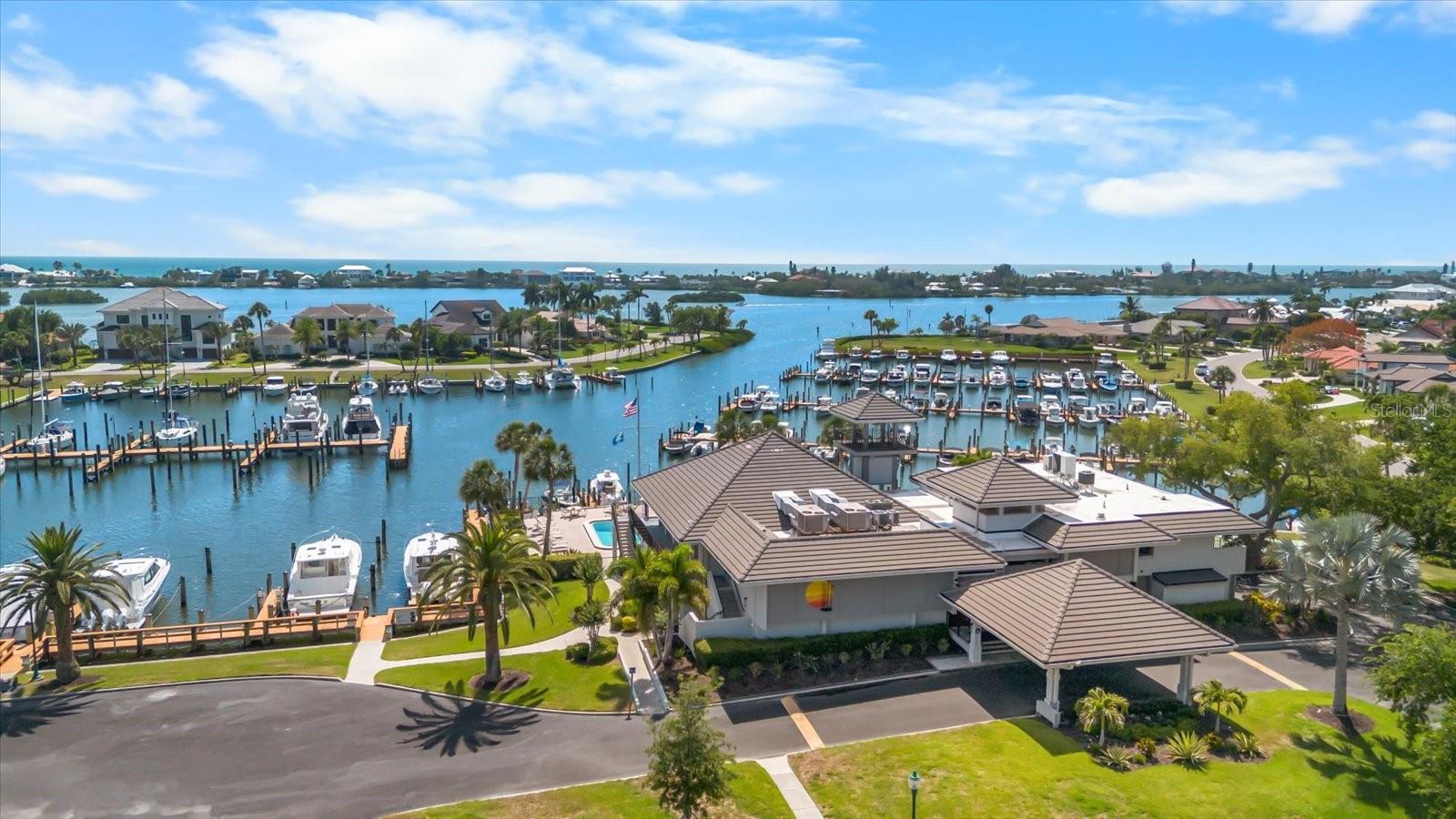 SOUTHBAY YACHT & RACQUET CLUB - Residential