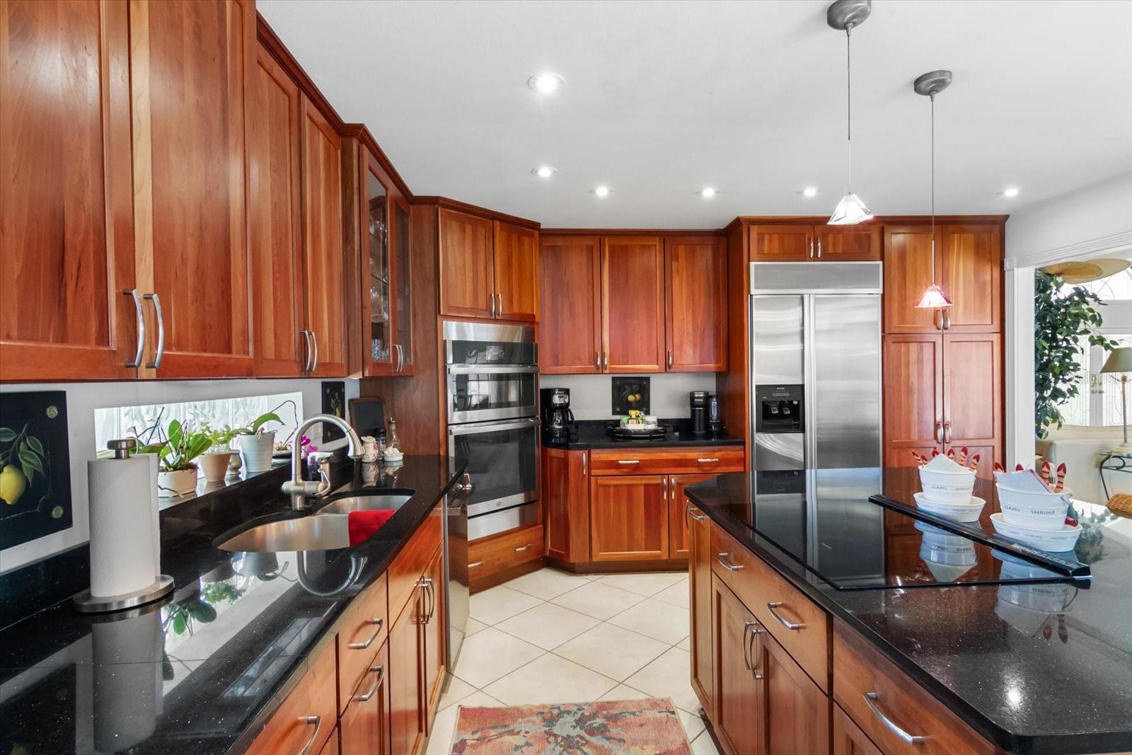 SOUTHBAY YACHT & RACQUET CLUB - Residential