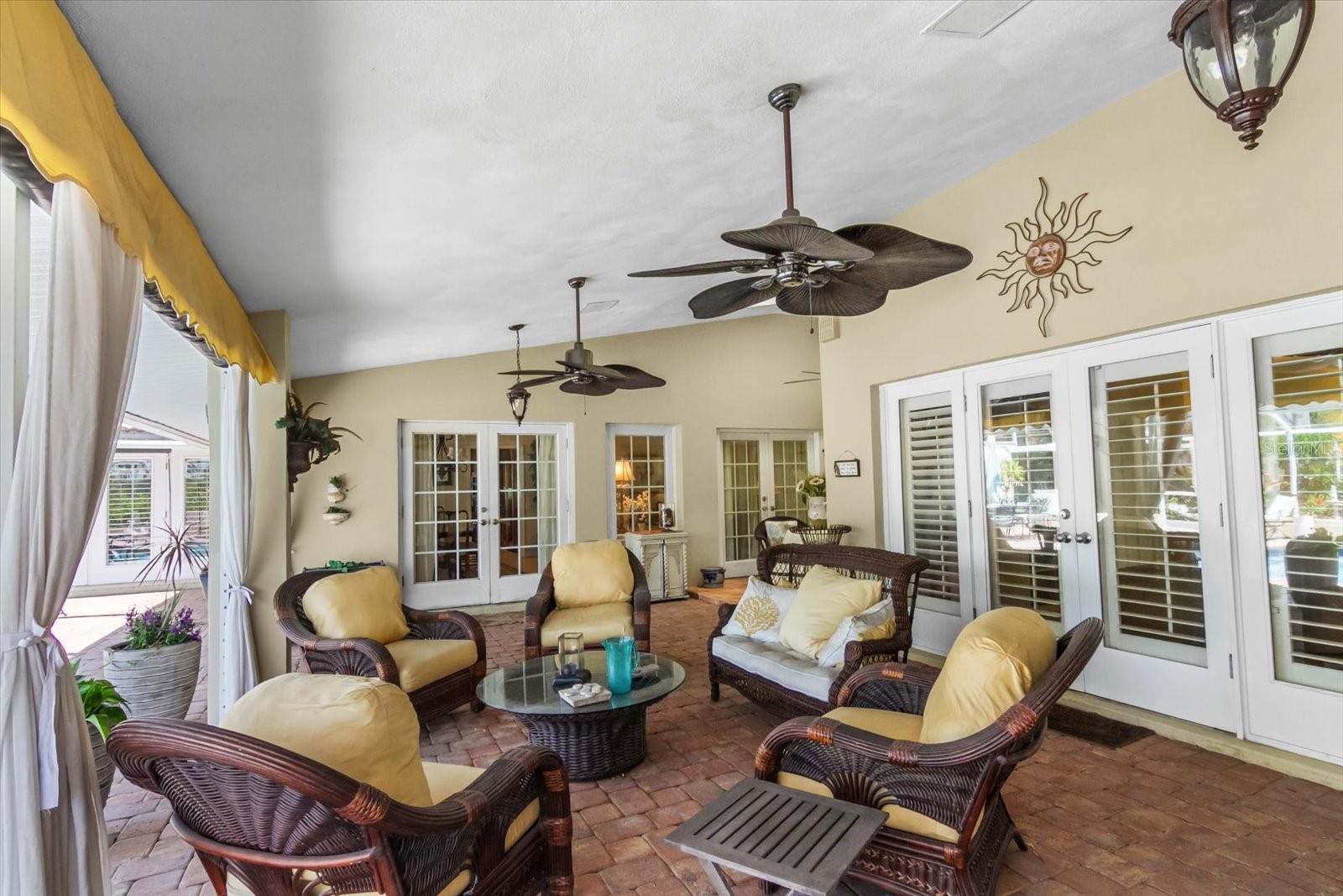 SOUTHBAY YACHT & RACQUET CLUB - Residential