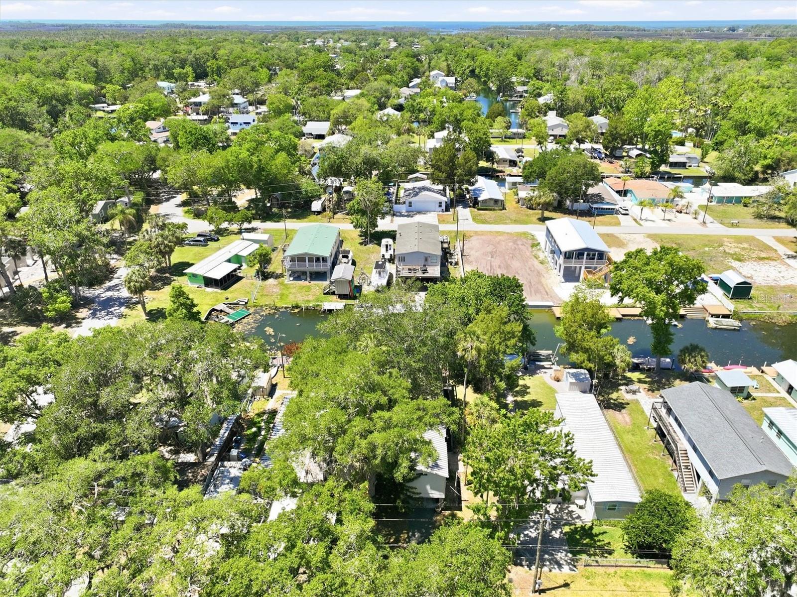 WEEKI WACHEE GARDENS - Residential