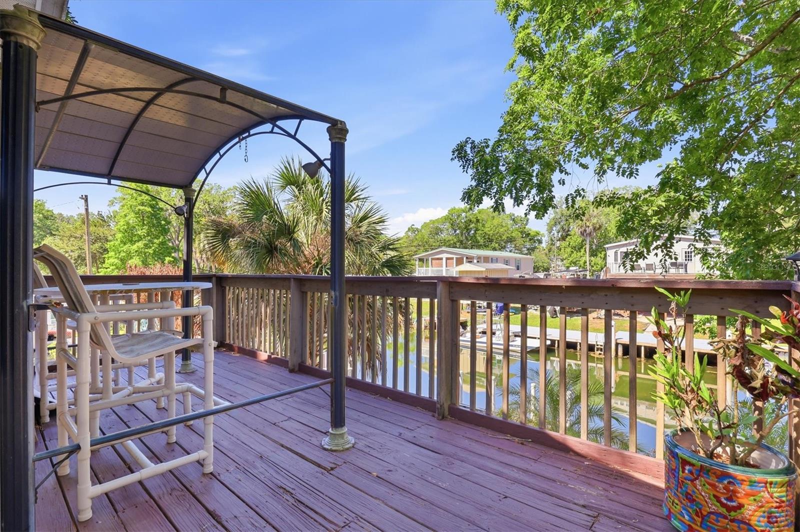 WEEKI WACHEE GARDENS - Residential