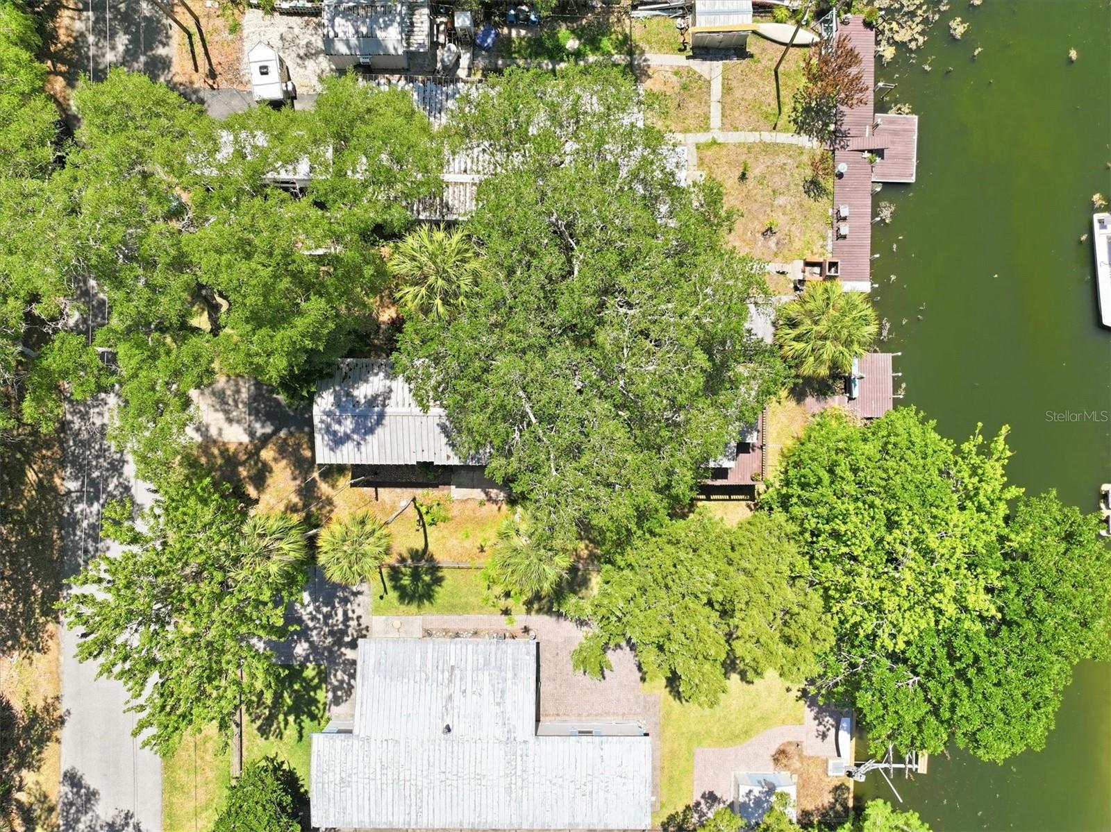 WEEKI WACHEE GARDENS - Residential