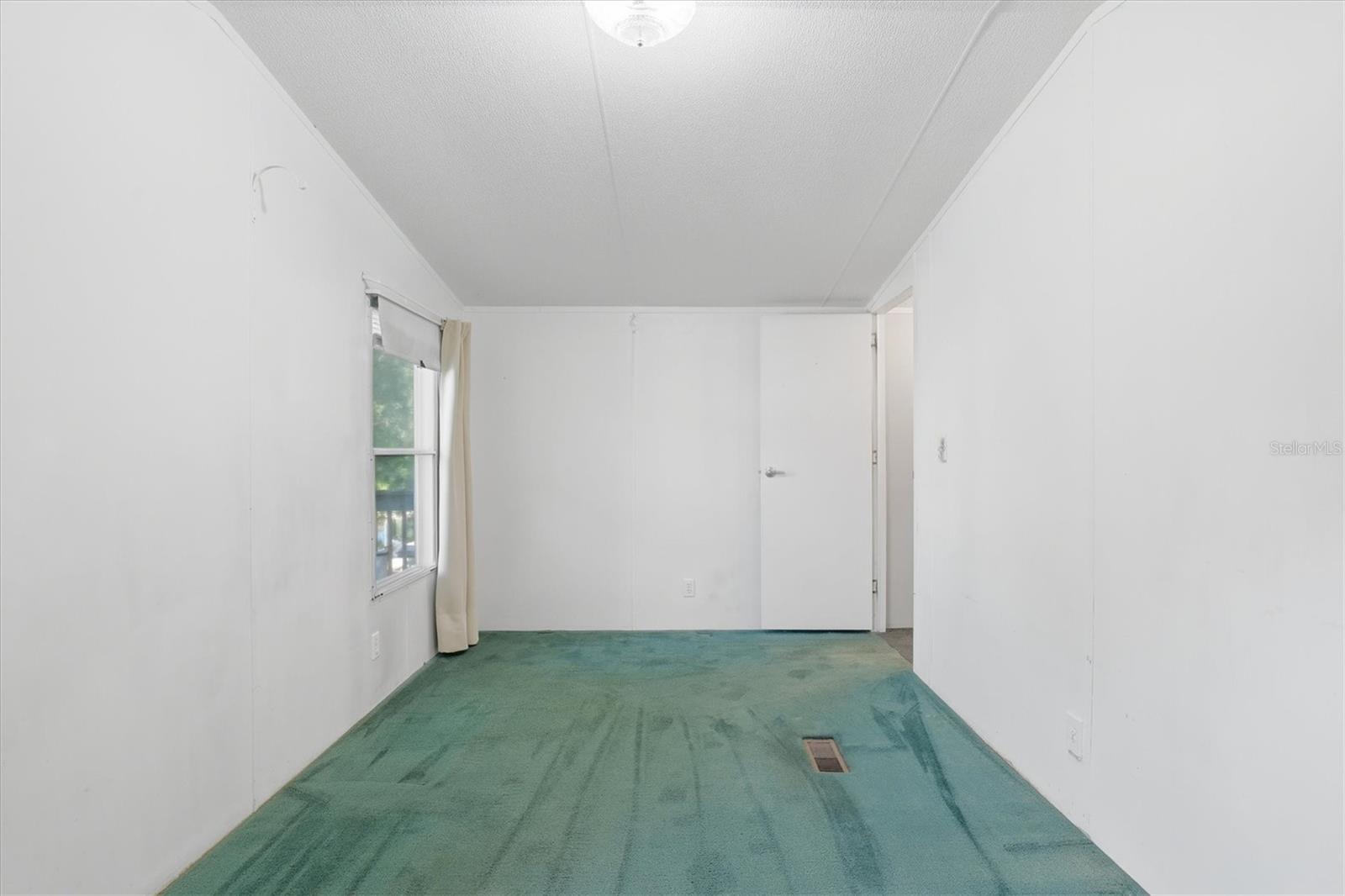 WEEKI WACHEE GARDENS - Residential