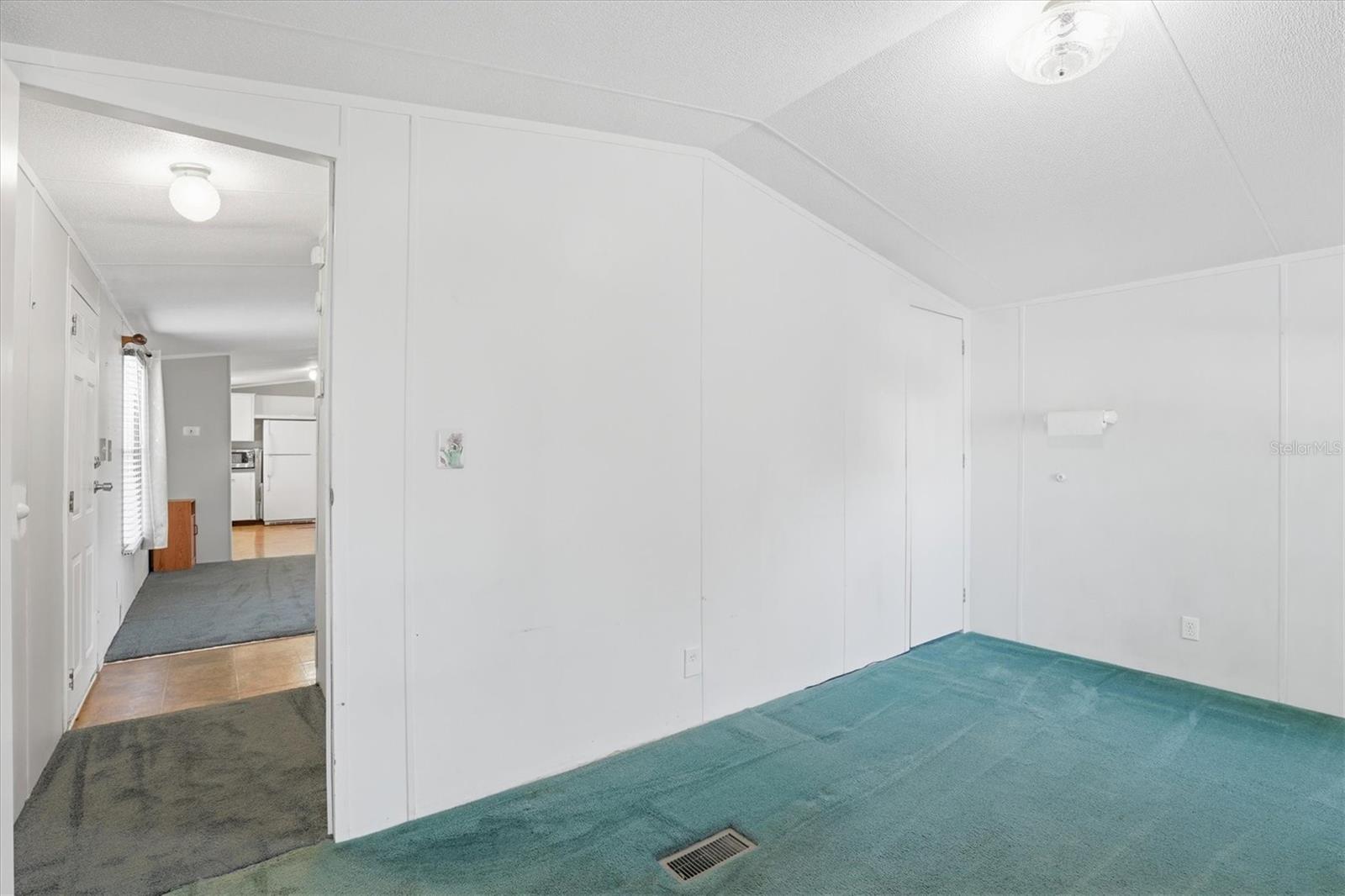 WEEKI WACHEE GARDENS - Residential