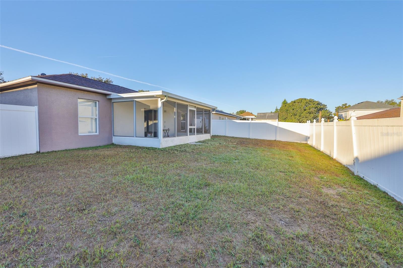 VILLAGES OF LAKE ST CHARLES PH - Residential Lease