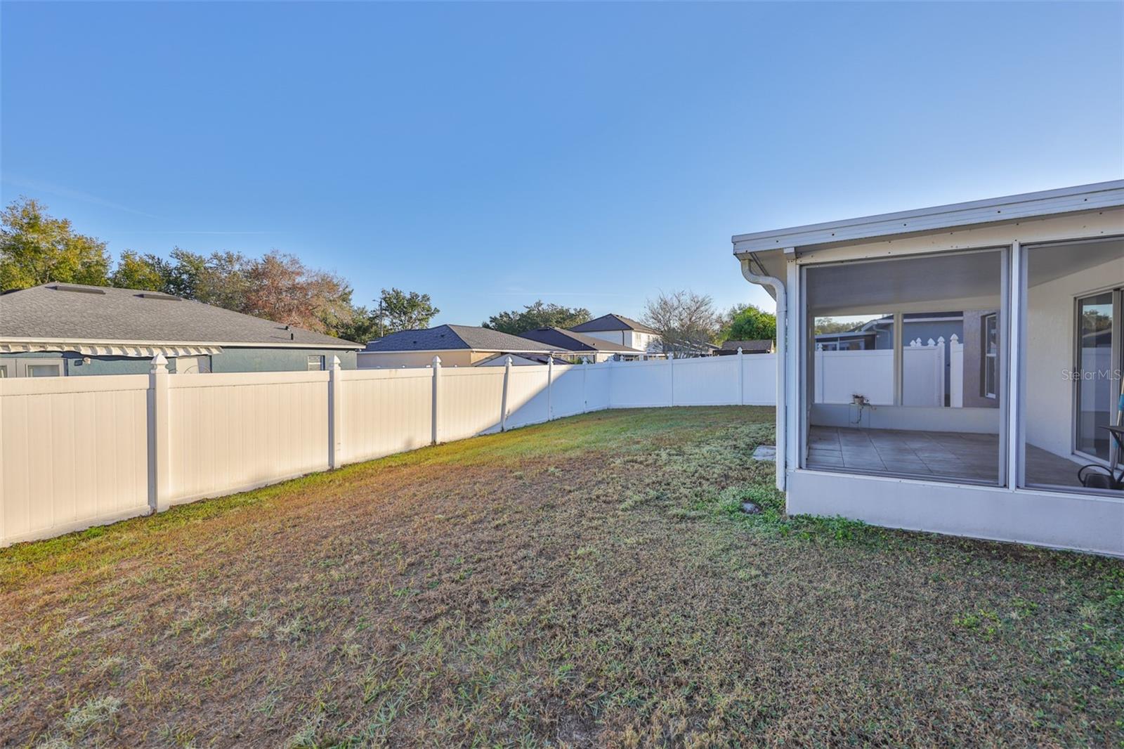 VILLAGES OF LAKE ST CHARLES PH - Residential Lease