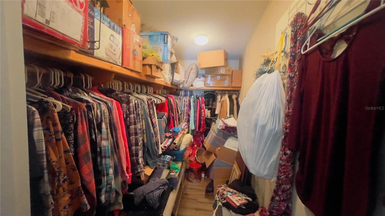 LIBBY HTS M H COMMUNITY - Residential