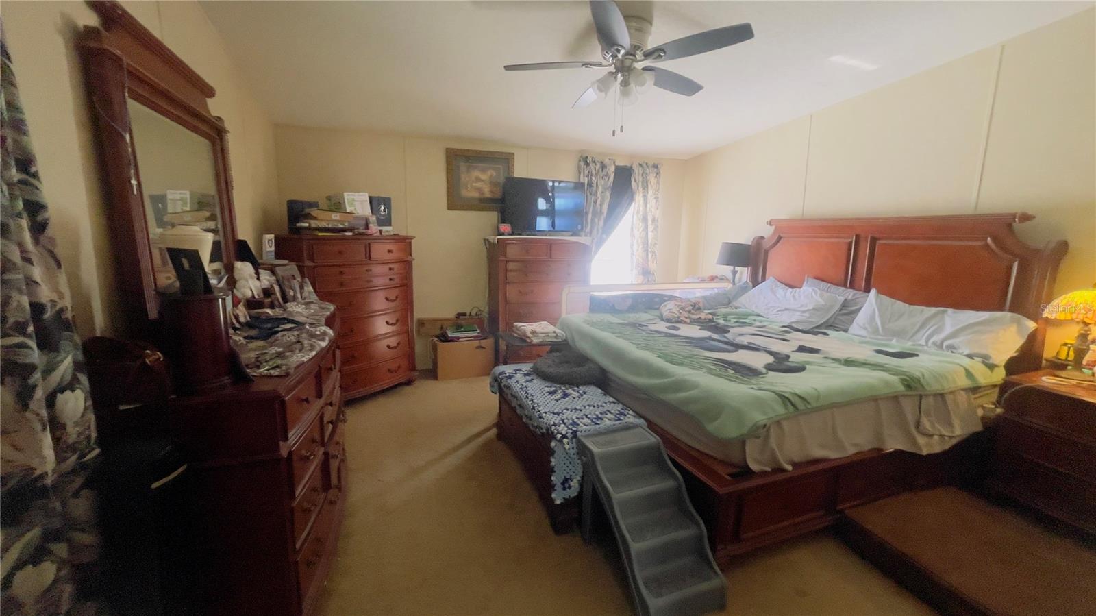 LIBBY HTS M H COMMUNITY - Residential