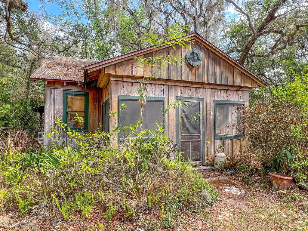 Photo of 11716 NE 7th Avenue, Gainesville, FL 32641 (MLS # GC539997)