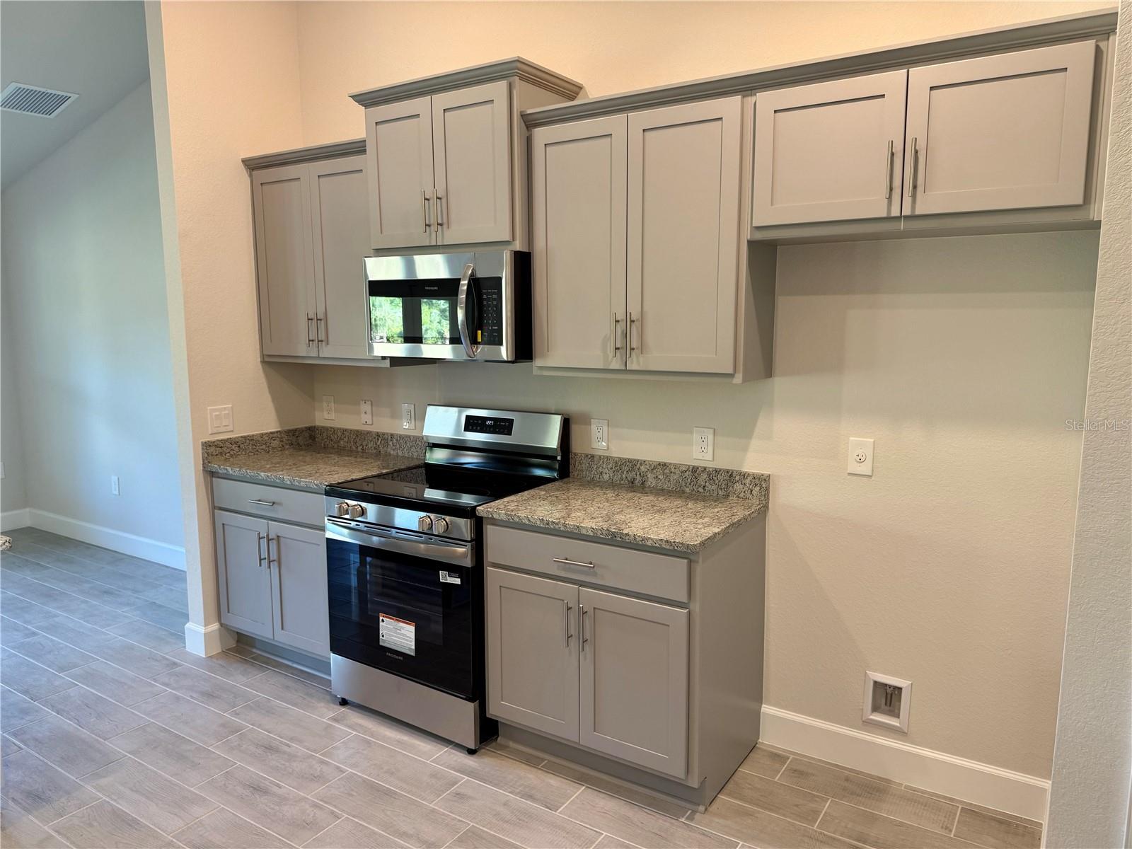 ROTONDA WEST LONG MEADOW - Residential