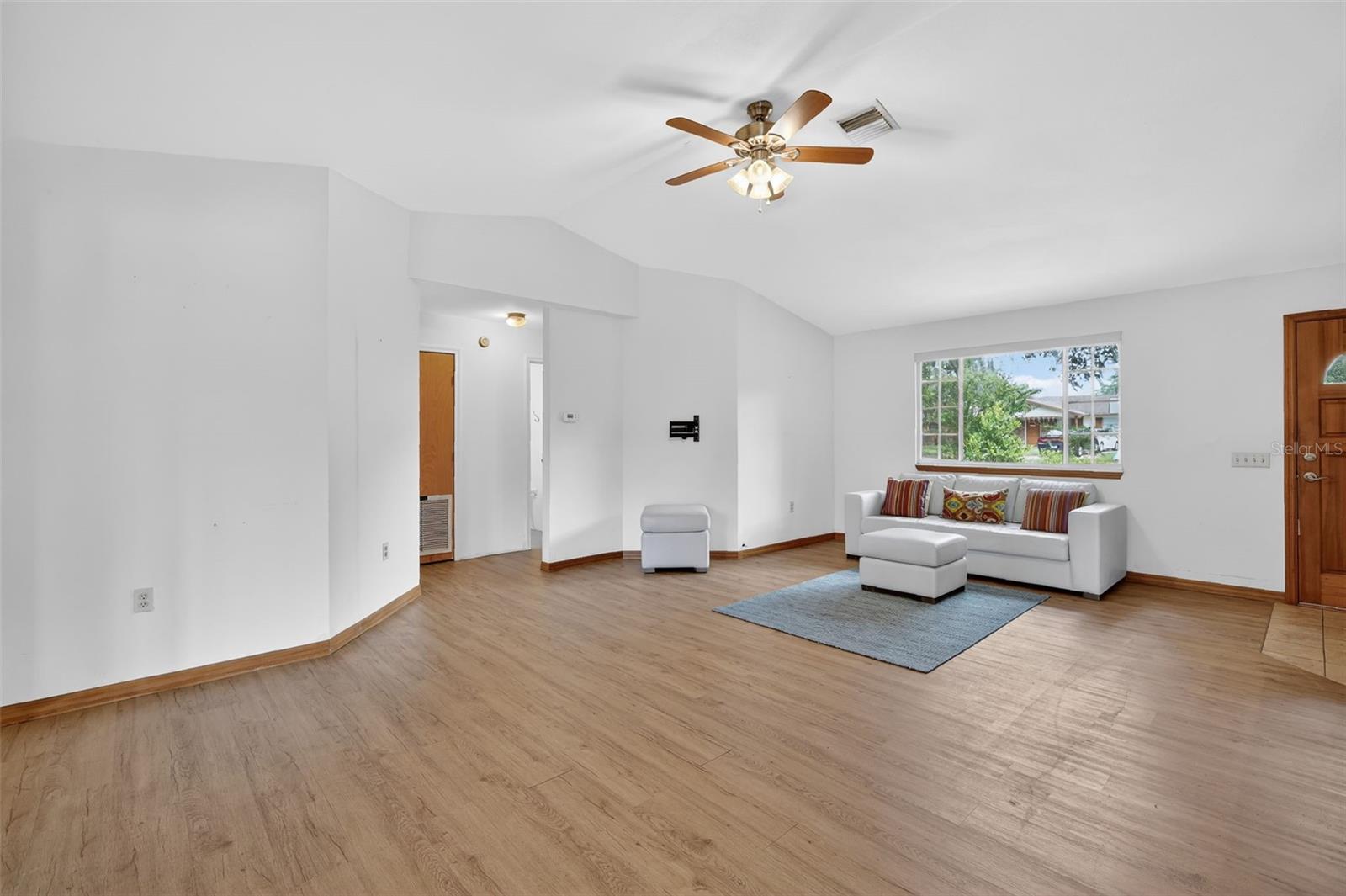 GOLDEN HEIGHTS - Residential