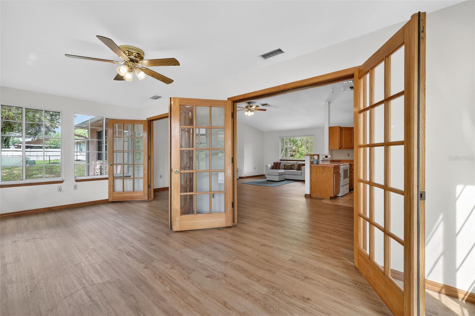 GOLDEN HEIGHTS - Residential