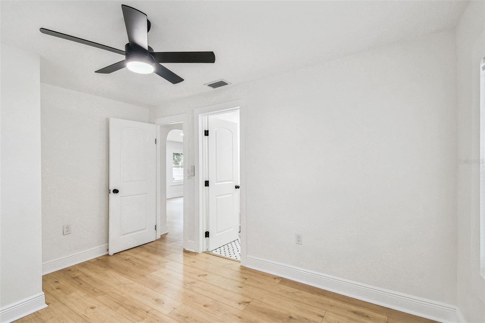 HAMNERS MARJORY B FIRST ADD - Residential