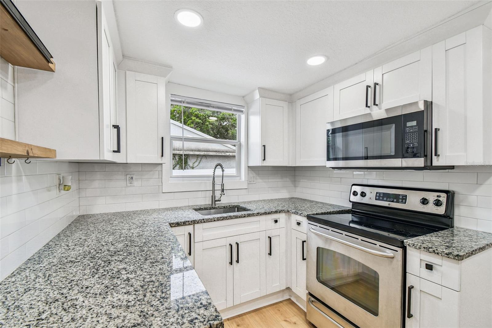 HAMNERS MARJORY B FIRST ADD - Residential