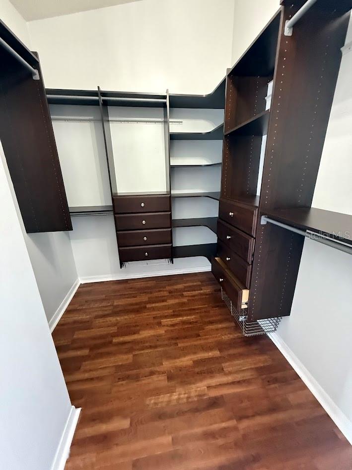 LAKEWOOD RIDGE TWNHMS - Residential