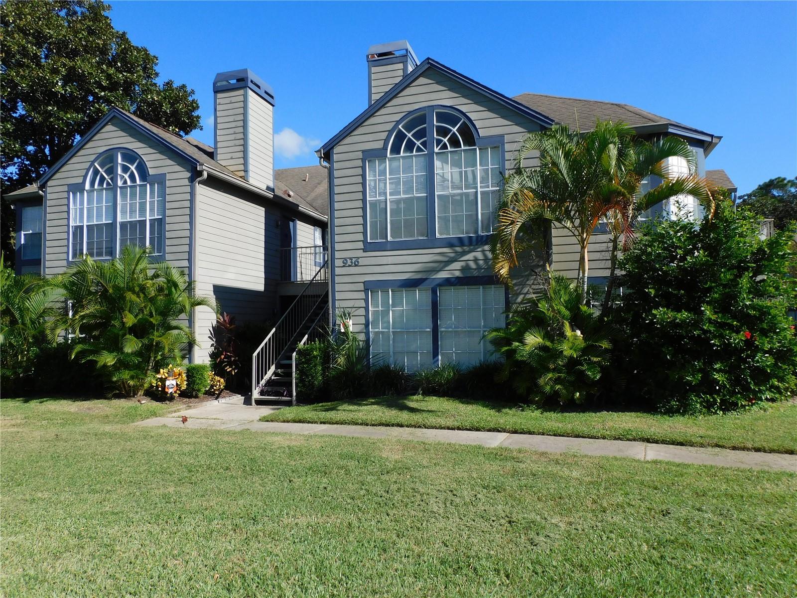 Three bed 2 bath second floor condo conveniently located in Lake Mary