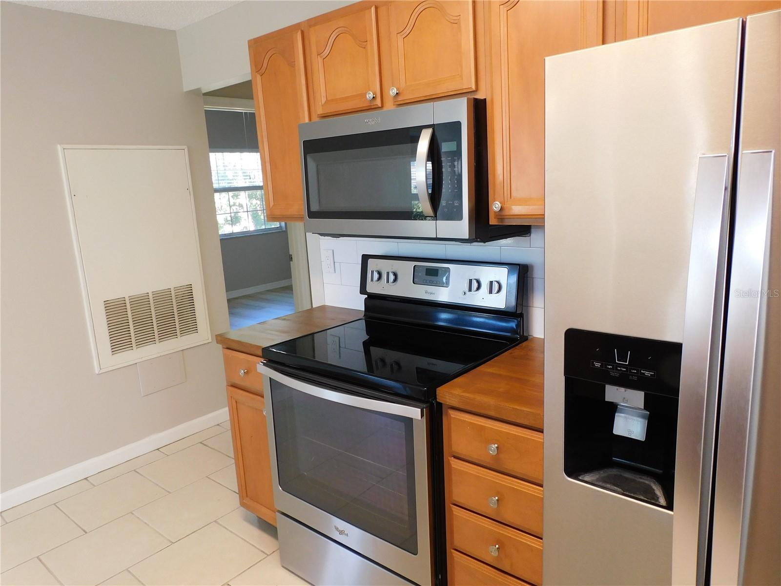 HIDDEN VILLAGE CONDO - Residential