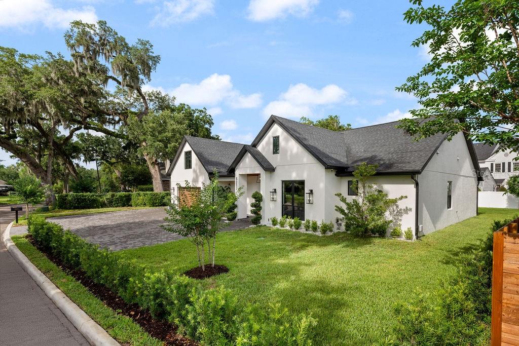 5237 HAVERILL DRIVE