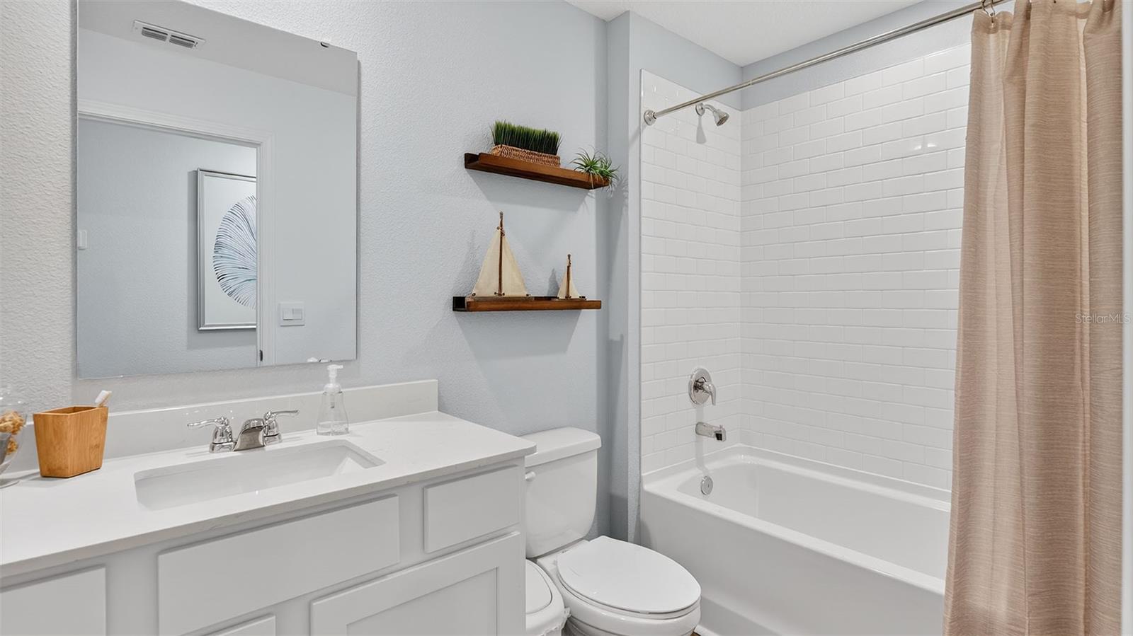 GRAND RESERVE AND GOLF CLUB - Residential