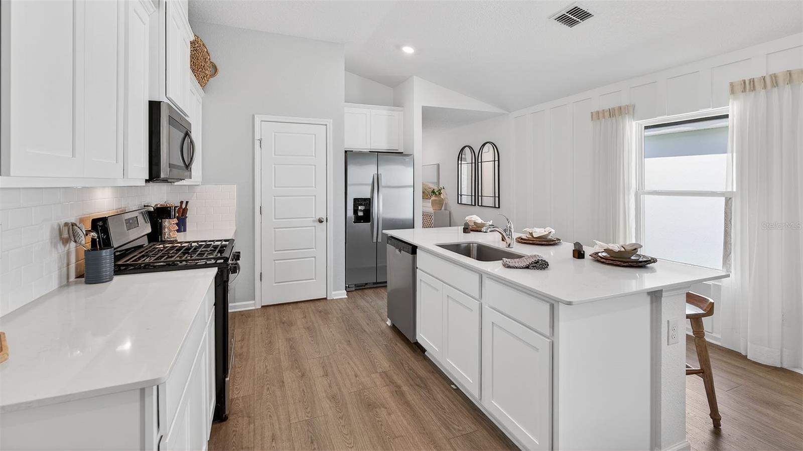 GRAND RESERVE AND GOLF CLUB - Residential