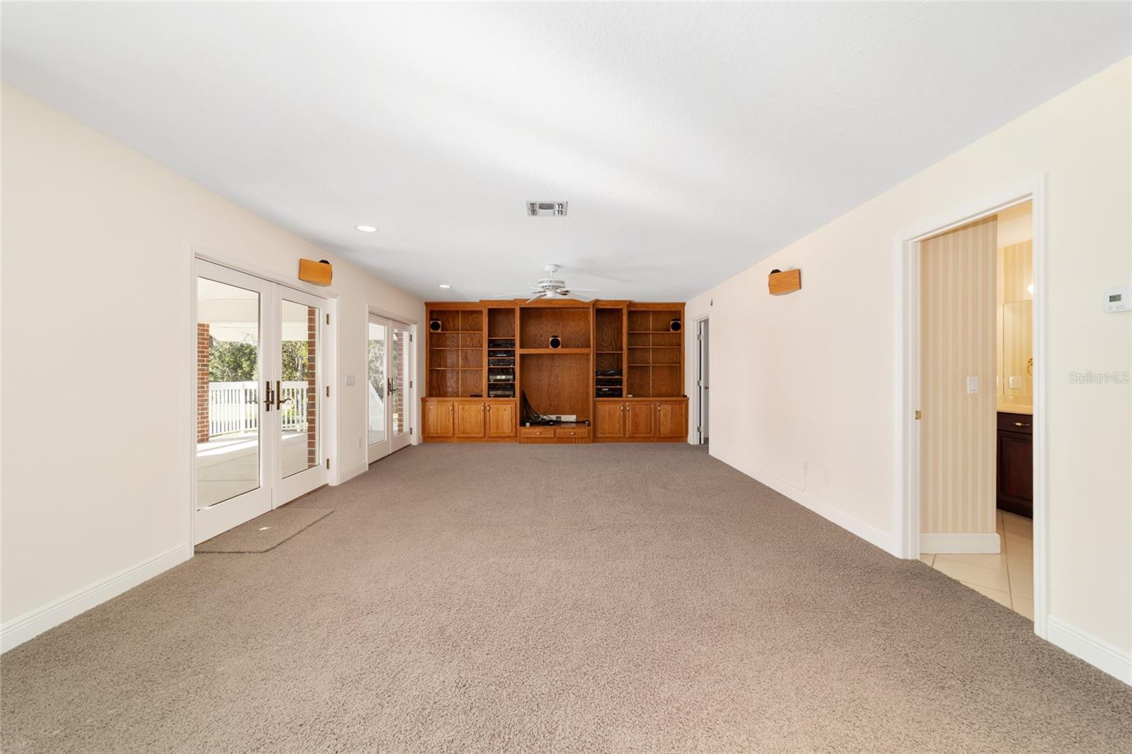 COUNTRY CLUB/OCALA UN 01 - Residential