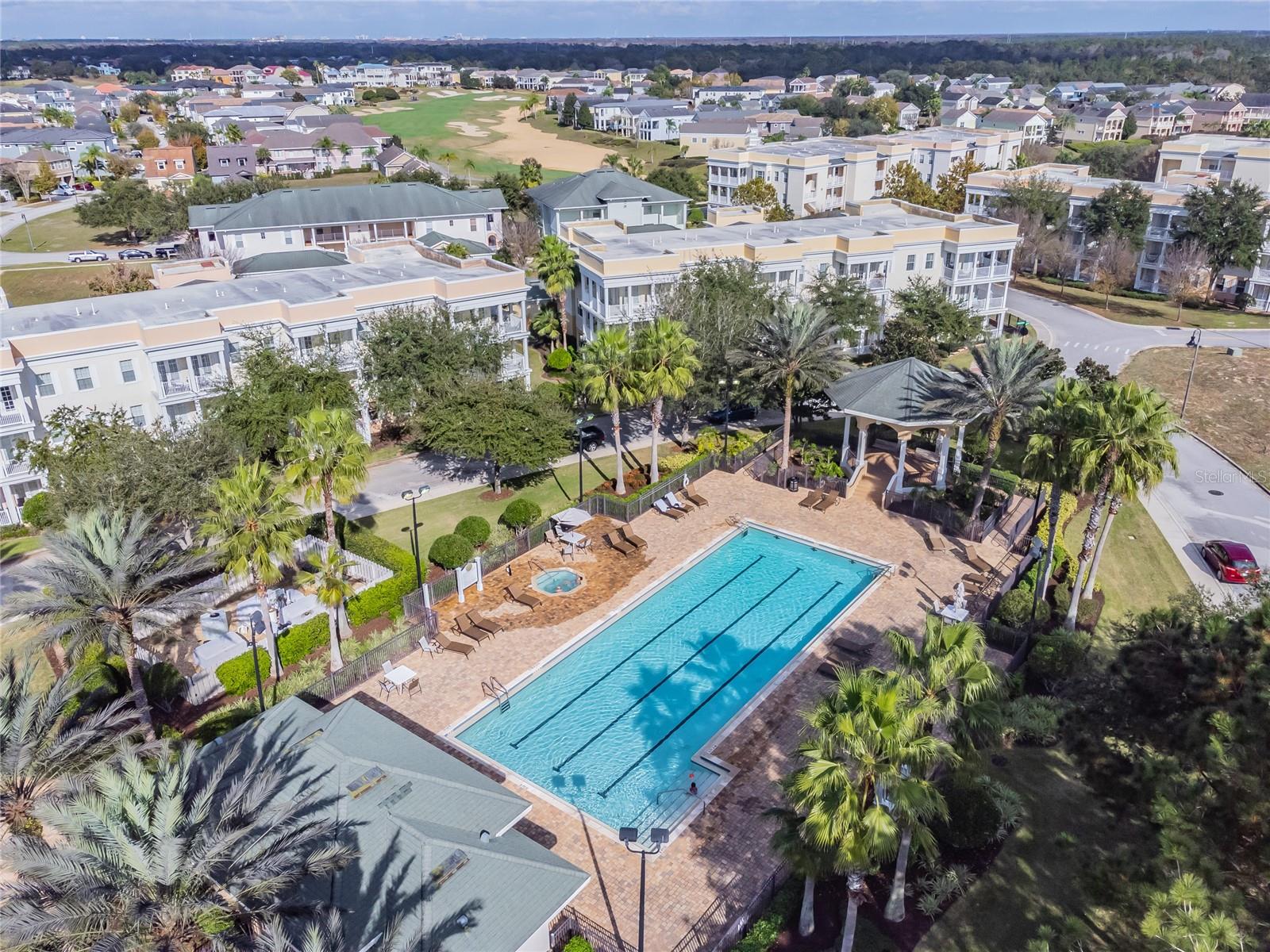 REUNION - Residential