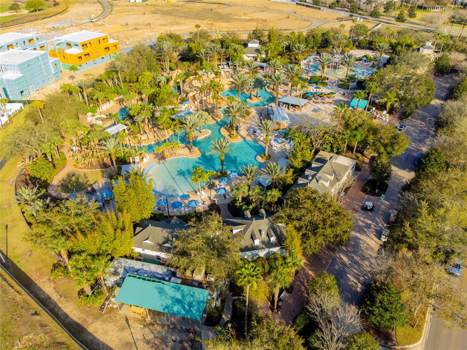 REUNION - Residential