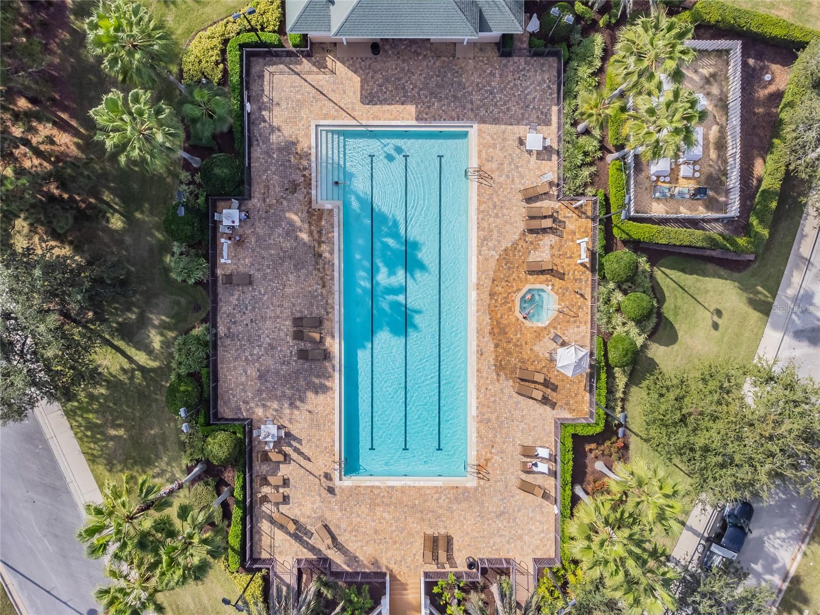 REUNION - Residential