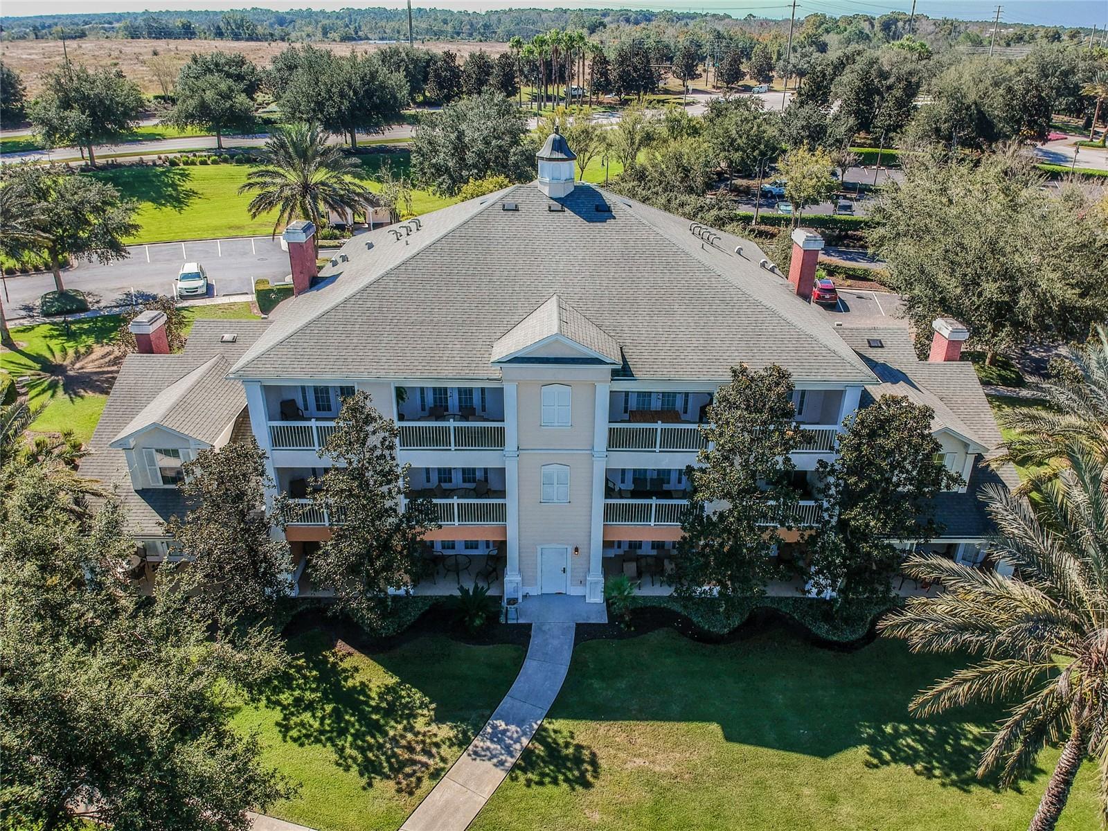 REUNION - Residential