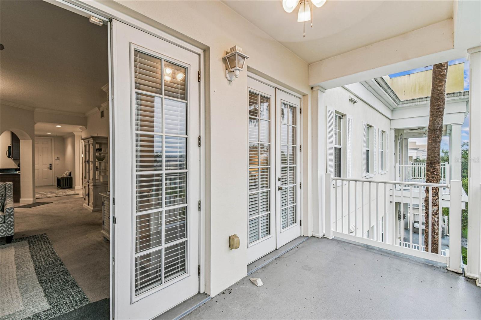 REUNION - Residential