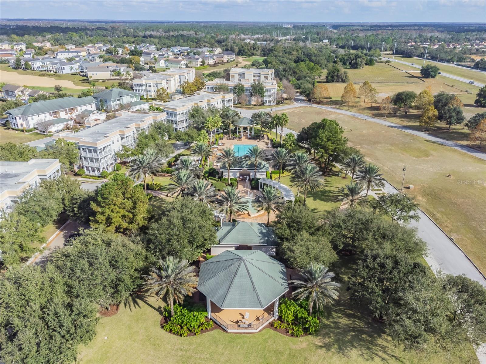 REUNION - Residential