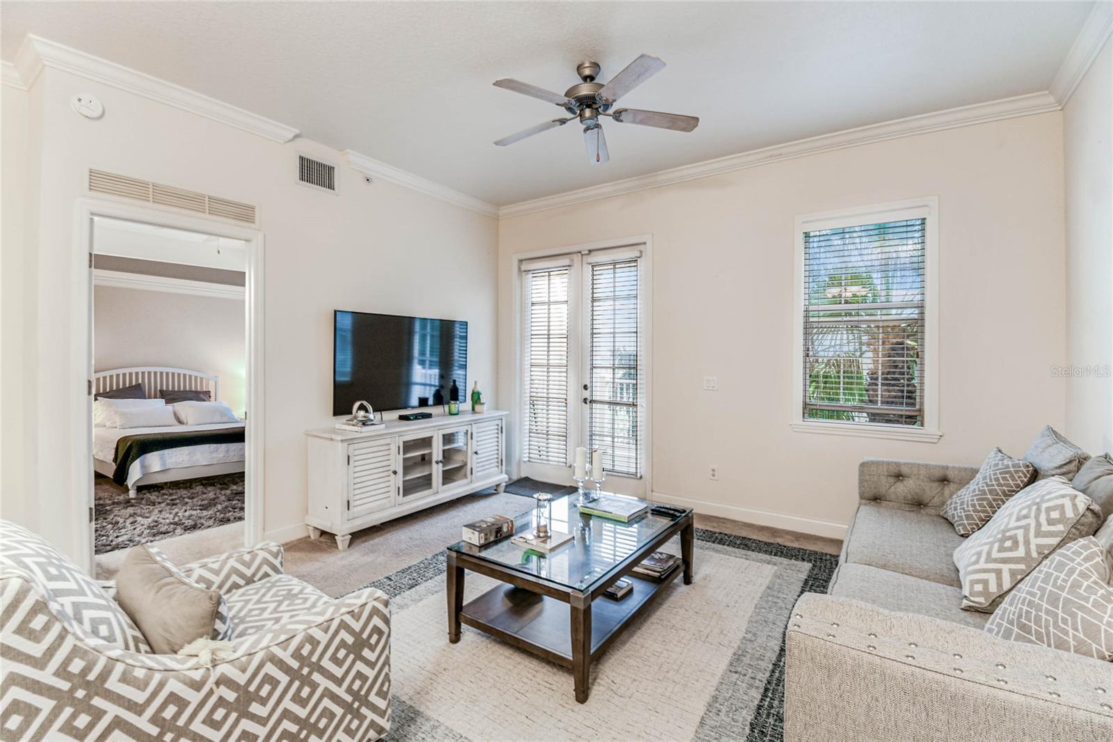 REUNION - Residential