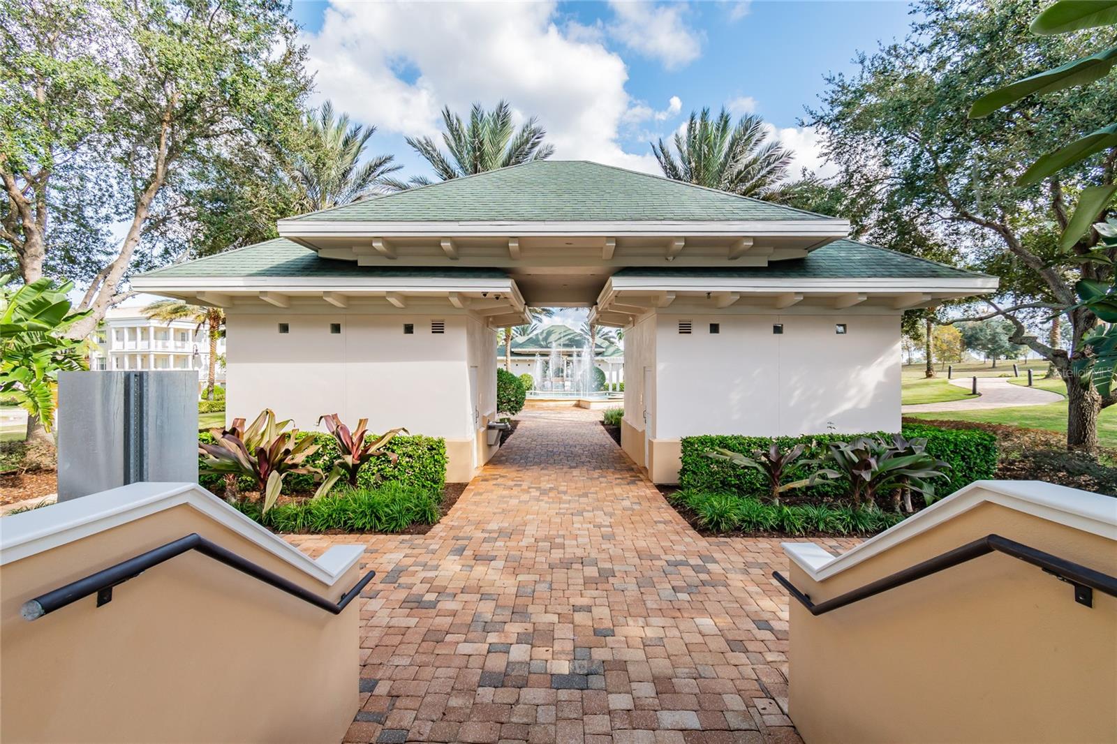 REUNION - Residential