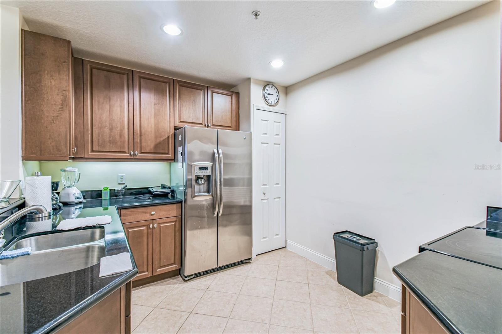 REUNION - Residential