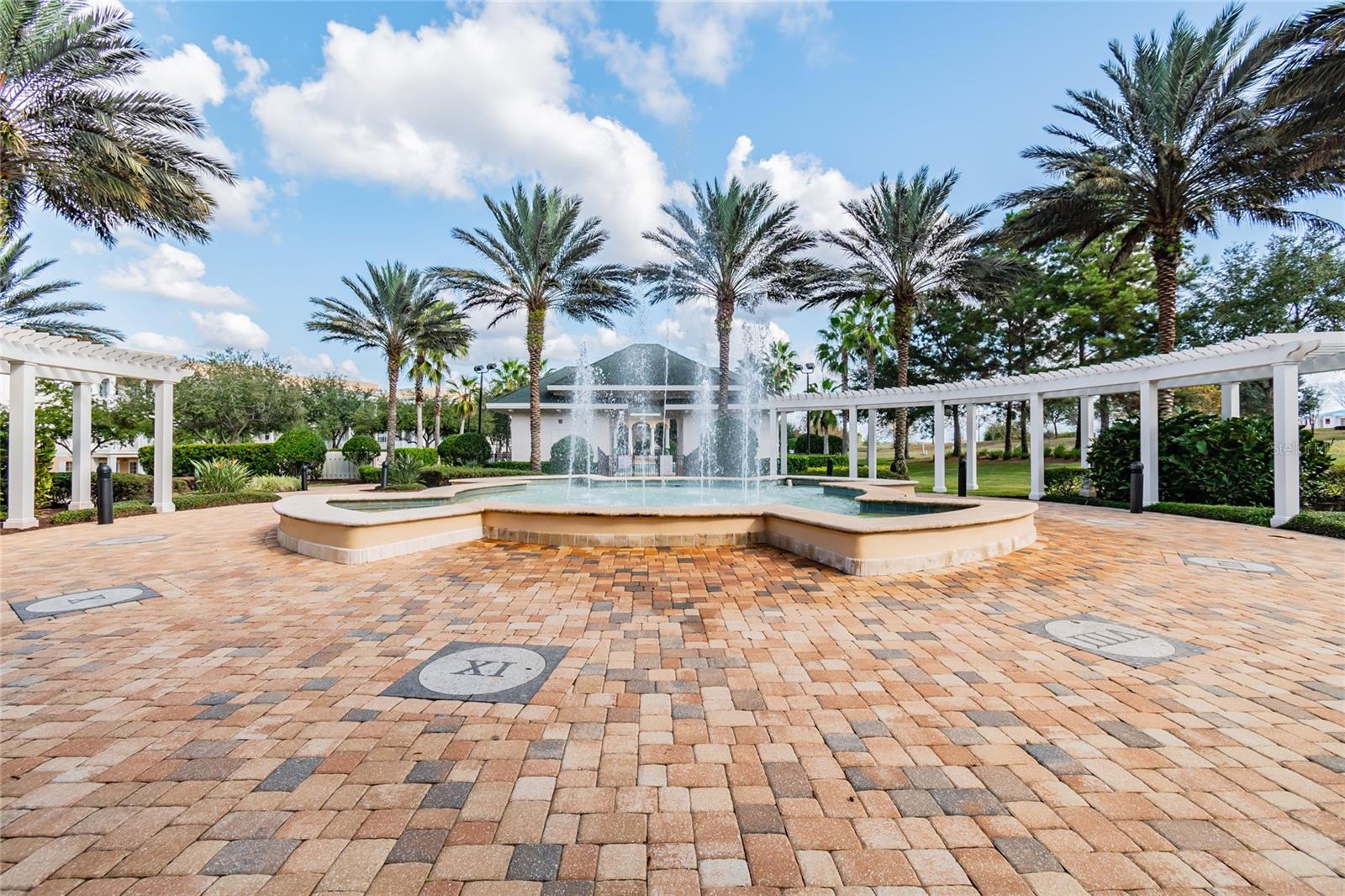 REUNION - Residential